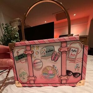 Fun Pink purse